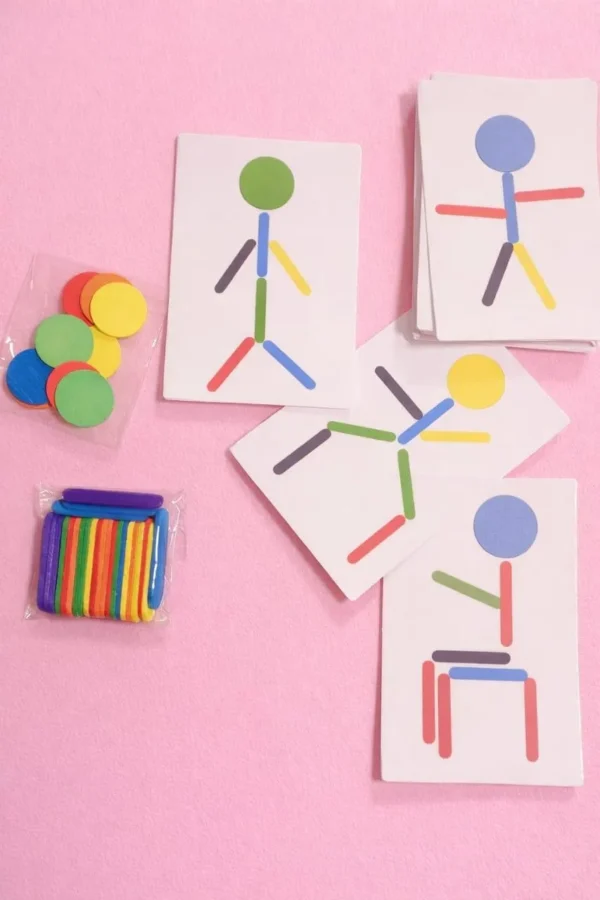 Mejora la conciencia corporal y la planificación motora con nuestros Acróbatas de Madera. Un juego interactivo ideal para trabajar la psicomotricidad y la orientación espacial. ¡Descubrilo en Mundo Dislexia!"